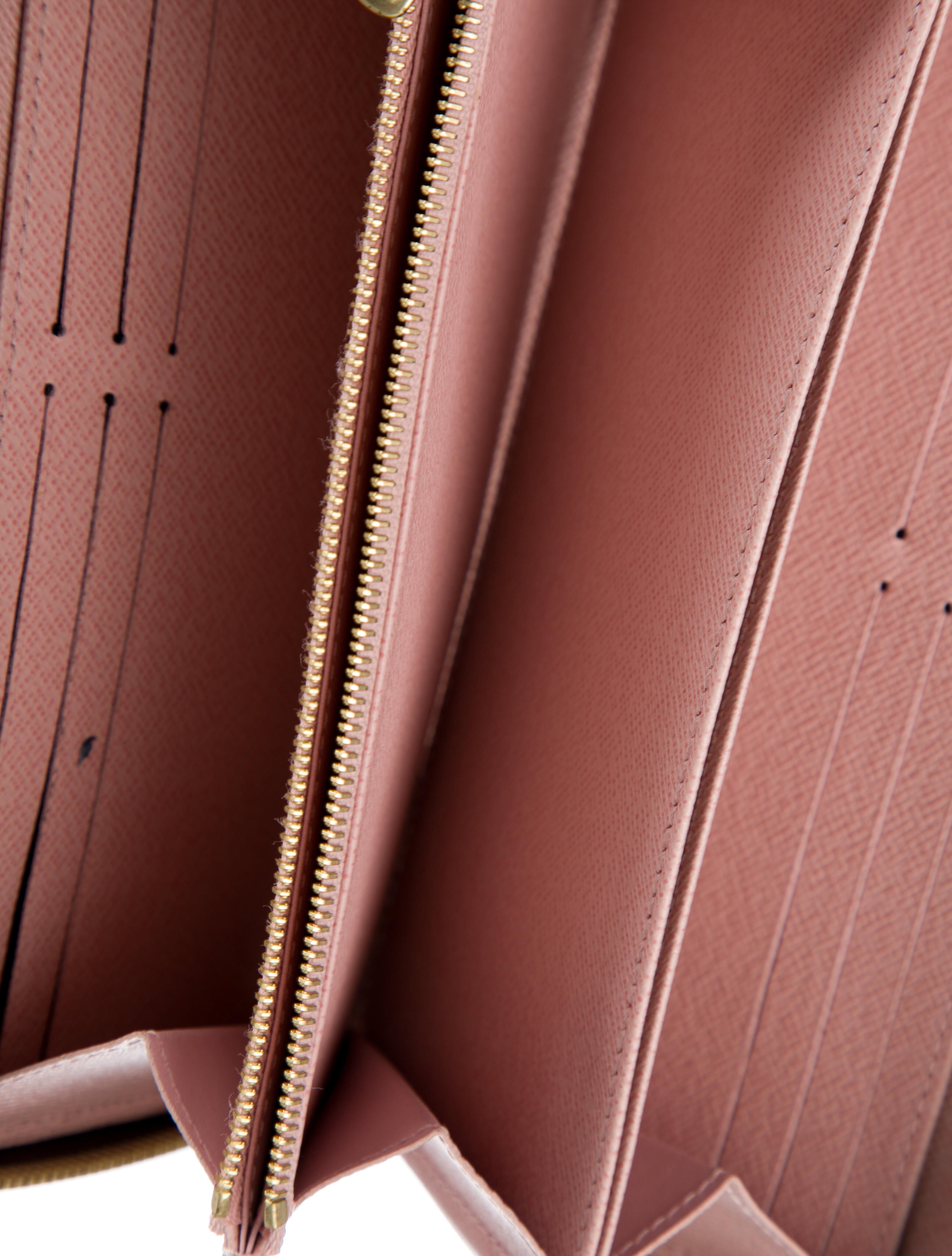 Louis Vuitton 2017 LV Monogram Zippy Wallet